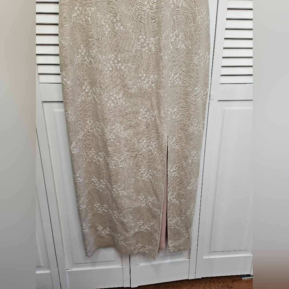 Elegant Tan Midi Dress with Floral Accents - Picture 5 of 12